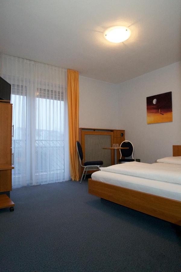 Svg Hotel Kalimera Ludwigshafen am Rhein Exteriör bild